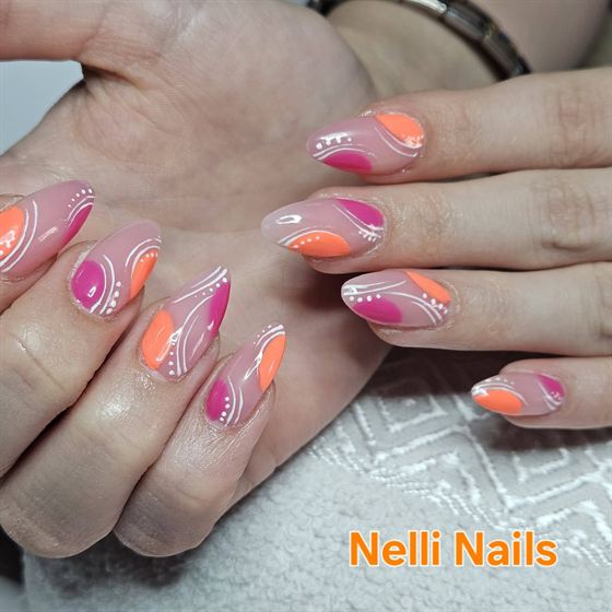 Narancs-pink neon műköröm – Nelli Nails, Hidas